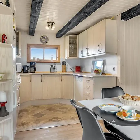Marite - 200m From The Sea By Interhome Pandrup